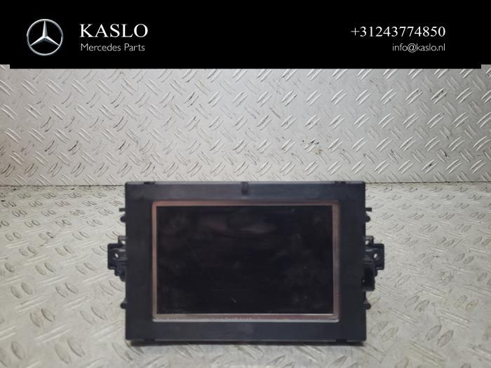 Gebruikte Display Interieur Mercedes ML III (166) 2.1 ML-250 CDI 16V BlueTEC 4-Matic Prijs € 50,00 Margeregeling aangeboden door kaslo auto parts
