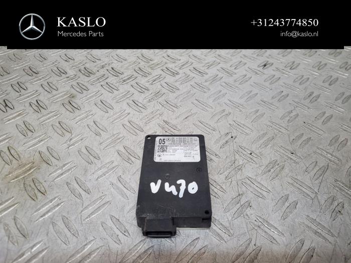 Gebruikte Radar sensor Mercedes C (W205) C-200 1.6 CDI BlueTEC, C-200 d 16V Prijs € 250,00 Margeregeling aangeboden door kaslo auto parts
