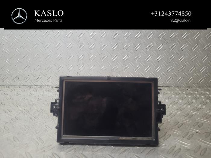 Gebruikte Display Interieur Mercedes ML III (166) 2.1 ML-250 CDI 16V BlueTEC 4-Matic Prijs € 100,00 Margeregeling aangeboden door kaslo auto parts
