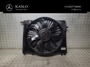 Gebruikte Radiateurfan Mercedes C (W205) C-200 1.6 CDI BlueTEC, C-200 d 16V Prijs € 300,00 Margeregeling aangeboden door kaslo auto parts