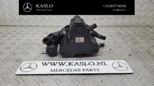Gebruikte Brandstofpomp Mechanisch Mercedes C (W204) 2.2 C-220 CDI 16V Prijs € 100,00 Margeregeling aangeboden door kaslo auto parts