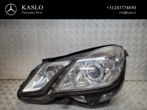 Gebruikte Koplamp links Mercedes E (W212) E-350 CDI BlueEfficiency 3.0 V6 24V Prijs € 750,00 Margeregeling aangeboden door kaslo auto parts