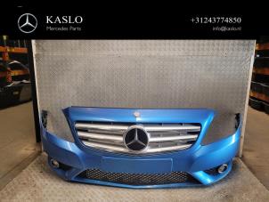 Gebruikte Voorbumper Mercedes B (W246) 1.5 B-180 CDI,d 16V Prijs € 350,00 Margeregeling aangeboden door kaslo auto parts
