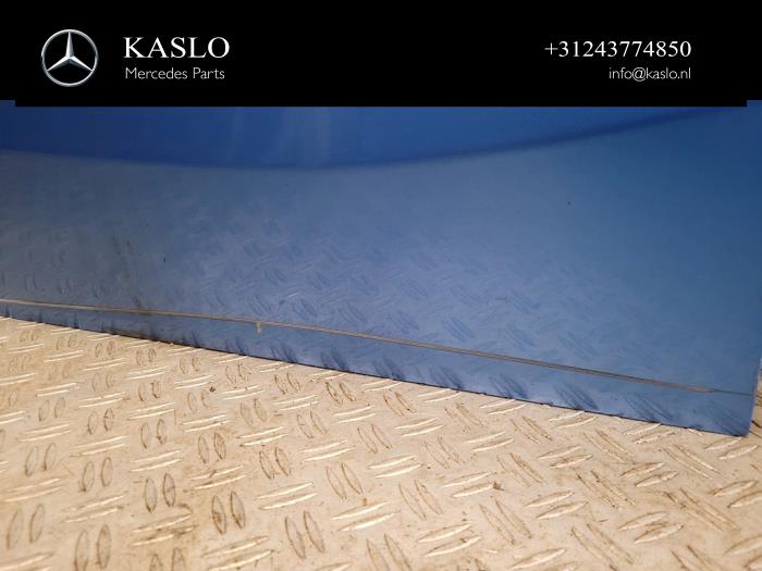 Portier 4Deurs links-voor van een Mercedes-Benz B (W246) 1.5 B-180 CDI,d 16V 2014