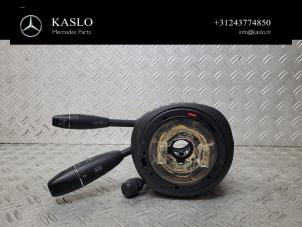 Gebruikte Combischakelaar Stuurkolom Mercedes E (C207) E-350 CDI V6 24V Prijs € 150,00 Margeregeling aangeboden door kaslo auto parts