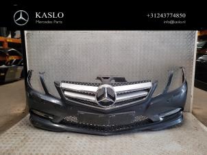 Gebruikte Bumper voor Mercedes E (C207) E-350 CDI BlueEfficiency 3.0 V6 24V Prijs € 600,00 Margeregeling aangeboden door kaslo auto parts