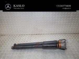 Gebruikte Schokdemper set Mercedes B (W246) Electric Drive Prijs € 100,00 Margeregeling aangeboden door kaslo auto parts