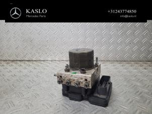 Gebruikte ABS Pomp Mercedes B (W246) Electric Drive Prijs € 150,00 Margeregeling aangeboden door kaslo auto parts