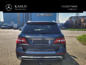 Gebruikte Bumper achter Mercedes ML III (166) 3.0 ML-350 BlueTEC V6 24V 4-Matic Prijs € 900,00 Margeregeling aangeboden door kaslo auto parts
