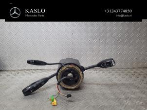 Gebruikte Combischakelaar Stuurkolom Mercedes ML II (164/4JG) 3.0 ML-350 CDI 4-Matic V6 24V Prijs € 150,00 Margeregeling aangeboden door kaslo auto parts