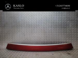 Gebruikte Windscherm Mercedes E (R238) E-220d 2.0 Turbo 16V Prijs € 500,00 Margeregeling aangeboden door kaslo auto parts