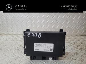 Gebruikte Computer Automatische Bak Mercedes E (R238) E-220d 2.0 Turbo 16V Prijs € 75,00 Margeregeling aangeboden door kaslo auto parts