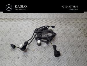Gebruikte PDC Sensor Set Mercedes CLS (C218) 350 CDI BlueEfficiency 3.0 V6 24V Prijs € 150,00 Margeregeling aangeboden door kaslo auto parts