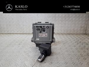Gebruikte Kontaktslot + computer Mercedes B (W246) 1.6 B-180 BlueEFFICIENCY Turbo 16V Prijs € 300,00 Margeregeling aangeboden door kaslo auto parts