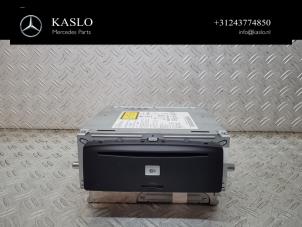 Gebruikte Navigatie Module Mercedes S (222.0/222.1) 3.5 S-400 Hybrid 24V Prijs € 750,00 Margeregeling aangeboden door kaslo auto parts