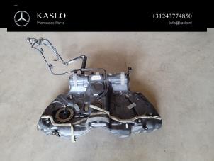 Gebruikte Brandstoftank Mercedes S (222.0/222.1) 3.5 S-400 Hybrid 24V Prijs € 350,00 Margeregeling aangeboden door kaslo auto parts