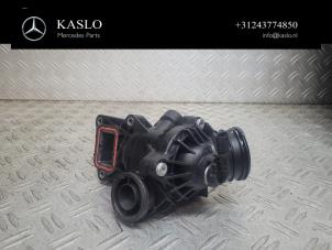 Gebruikte Thermostaathuis Mercedes S (222.0/222.1) 3.5 S-400 Hybrid 24V Prijs € 75,00 Margeregeling aangeboden door kaslo auto parts