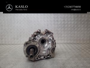 Gebruikte Tussenbak 4x4 Mercedes GLC (X253) 2.2 220d 16V BlueTEC 4-Matic Prijs € 1.000,00 Margeregeling aangeboden door kaslo auto parts