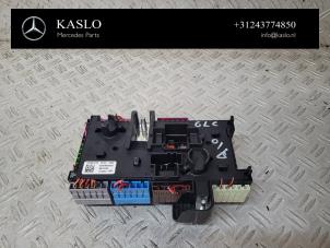 Gebruikte Zekeringkast Mercedes GLC (X253) 2.2 220d 16V BlueTEC 4-Matic Prijs € 25,00 Margeregeling aangeboden door kaslo auto parts