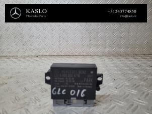 Gebruikte Module PDC Mercedes GLC (X253) 2.2 220d 16V BlueTEC 4-Matic Prijs € 75,00 Margeregeling aangeboden door kaslo auto parts