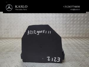 Gebruikte Zekeringkast Mercedes E Estate (S212) E-350 CDI V6 24V BlueEfficiency Prijs € 100,00 Margeregeling aangeboden door kaslo auto parts