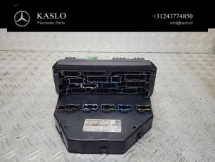 Gebruikte Zekeringkast Mercedes SLK (R172) 1.8 200 16V BlueEFFICIENCY Prijs € 100,00 Margeregeling aangeboden door kaslo auto parts