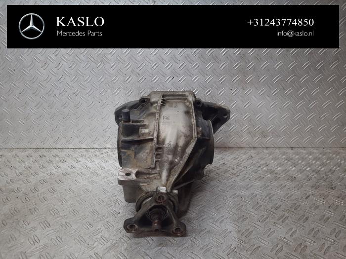 Gebruikte Cardanklok achter Mercedes C Estate (S205) C-200 BlueTEC, C-200 d 1.6 16V Prijs € 500,00 Margeregeling aangeboden door kaslo auto parts