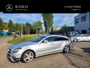 Gebruikte Buitenspiegel links Mercedes CLS Shooting Brake (X218) 350 CDI BlueEfficiency 3.0 V6 24V Prijs € 150,00 Margeregeling aangeboden door kaslo auto parts
