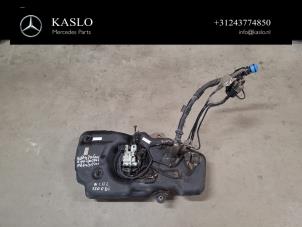 Gebruikte Tank adblue Mercedes ML III (166) 2.1 ML-250 CDI 16V BlueTEC 4-Matic Prijs € 400,00 Margeregeling aangeboden door kaslo auto parts