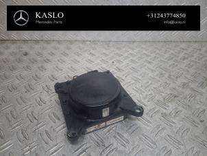 Gebruikte Radar sensor Mercedes SL (R230) 5.0 SL-500 V8 24V Prijs € 250,00 Margeregeling aangeboden door kaslo auto parts