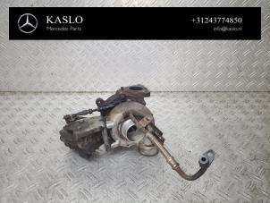 Gebruikte G-lader Mercedes S (W220) 4.0 S-400 CDI V8 32V Prijs € 200,00 Margeregeling aangeboden door kaslo auto parts