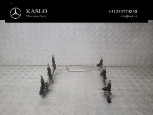 Gebruikte Injector brug Mercedes CLS (C219) 350 3.5 V6 18V Prijs € 125,00 Margeregeling aangeboden door kaslo auto parts