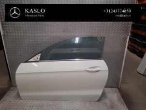Gebruikte Portier 2Deurs links Mercedes E (C207) E-350 CDI BlueEfficiency 3.0 V6 24V Prijs € 300,00 Margeregeling aangeboden door kaslo auto parts