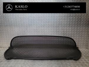 Gebruikte Windscherm Mercedes E (R238) E-220d 2.0 Turbo 16V Prijs € 300,00 Margeregeling aangeboden door kaslo auto parts