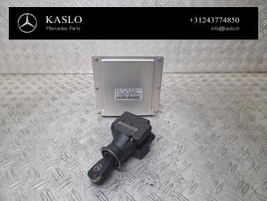 Gebruikte Contactslot + computer Mercedes SL (R230) 5.0 SL-500 V8 24V Prijs € 350,00 Margeregeling aangeboden door kaslo auto parts