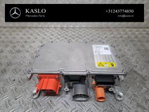 Gebruikte Acculader Mercedes EQC (N293) 400 4-Matic Prijs € 1.000,00 Margeregeling aangeboden door kaslo auto parts