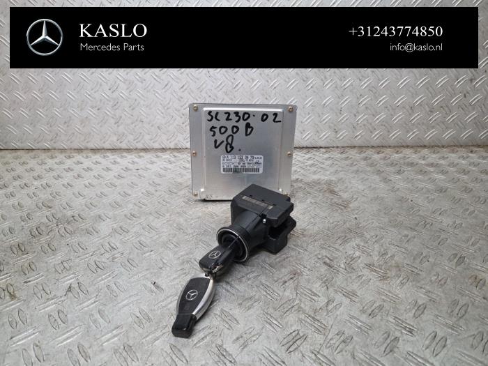 Gebruikte Kontaktslot + computer Mercedes SL (R230) 5.0 SL-500 V8 24V Prijs € 350,00 Margeregeling aangeboden door kaslo auto parts