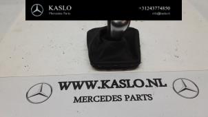 Gebruikte Versnellingspook Mercedes A (W176) 1.5 A-180 CDI, A-180d 16V Prijs € 50,00 Margeregeling aangeboden door kaslo auto parts