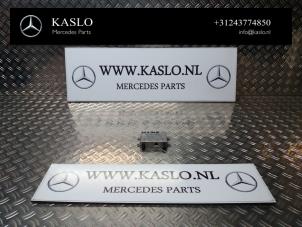 Gebruikte Bluetooth module Mercedes CLS (C219) 320 CDI 24V Prijs € 30,00 Margeregeling aangeboden door kaslo auto parts