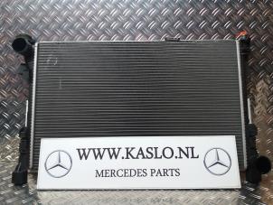 Gebruikte Radiateur Mercedes SLK (R171) 1.8 200 K 16V Prijs € 150,00 Margeregeling aangeboden door kaslo auto parts