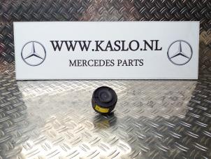 Gebruikte Alarm sirene Mercedes B (W245,242) 1.5 B-150 16V Prijs op aanvraag aangeboden door kaslo auto parts