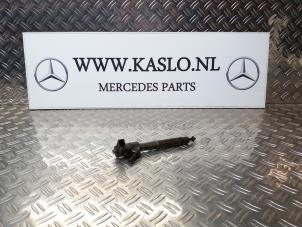 Gebruikte Verstuiver (diesel) Mercedes C (W203) 2.2 C-200 CDI 16V Prijs € 100,00 Margeregeling aangeboden door kaslo auto parts