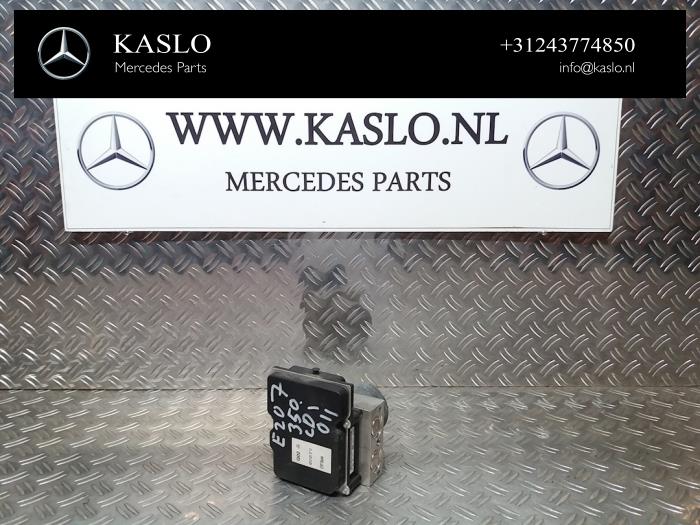 Gebruikte ABS Pomp Mercedes E (C207) E-350 CDI V6 24V Prijs € 50,00 Margeregeling aangeboden door kaslo auto parts