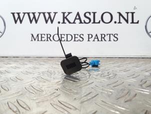 Gebruikte Microfoon (diversen) Mercedes A (W176) 1.5 A-180 CDI, A-180d 16V Prijs op aanvraag aangeboden door kaslo auto parts