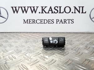 Gebruikte Schakelaar (diversen) Mercedes B (W246,242) 1.8 B-180 CDI BlueEFFICIENCY 16V Prijs op aanvraag aangeboden door kaslo auto parts