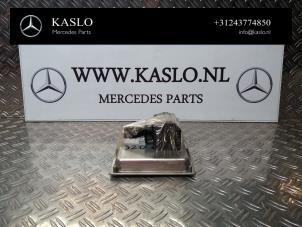 Gebruikte Kontaktslot + computer Mercedes S (W220) 3.2 S-320 CDI 24V Prijs € 150,00 Margeregeling aangeboden door kaslo auto parts