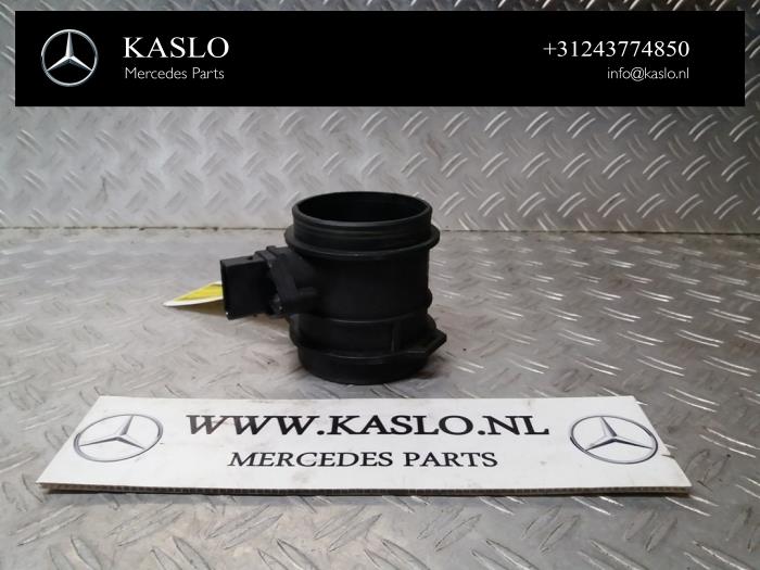 Gebruikte Luchtmassameter Mercedes E Combi (S211) 5.0 E-500 V8 24V Prijs € 75,00 Margeregeling aangeboden door kaslo auto parts