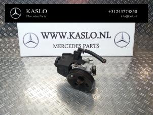 Gebruikte Pomp Servo Mercedes SLK (R170) 2.3 230 K 16V Prijs op aanvraag aangeboden door kaslo auto parts