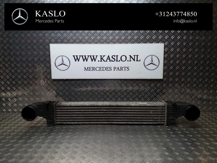 Gebruikte Intercooler Mercedes CLS (C219) 320 CDI 24V Prijs op aanvraag aangeboden door kaslo auto parts