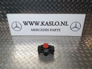 Gebruikte Diversen Mercedes SLK (R171) 1.8 200 K 16V Prijs op aanvraag aangeboden door kaslo auto parts